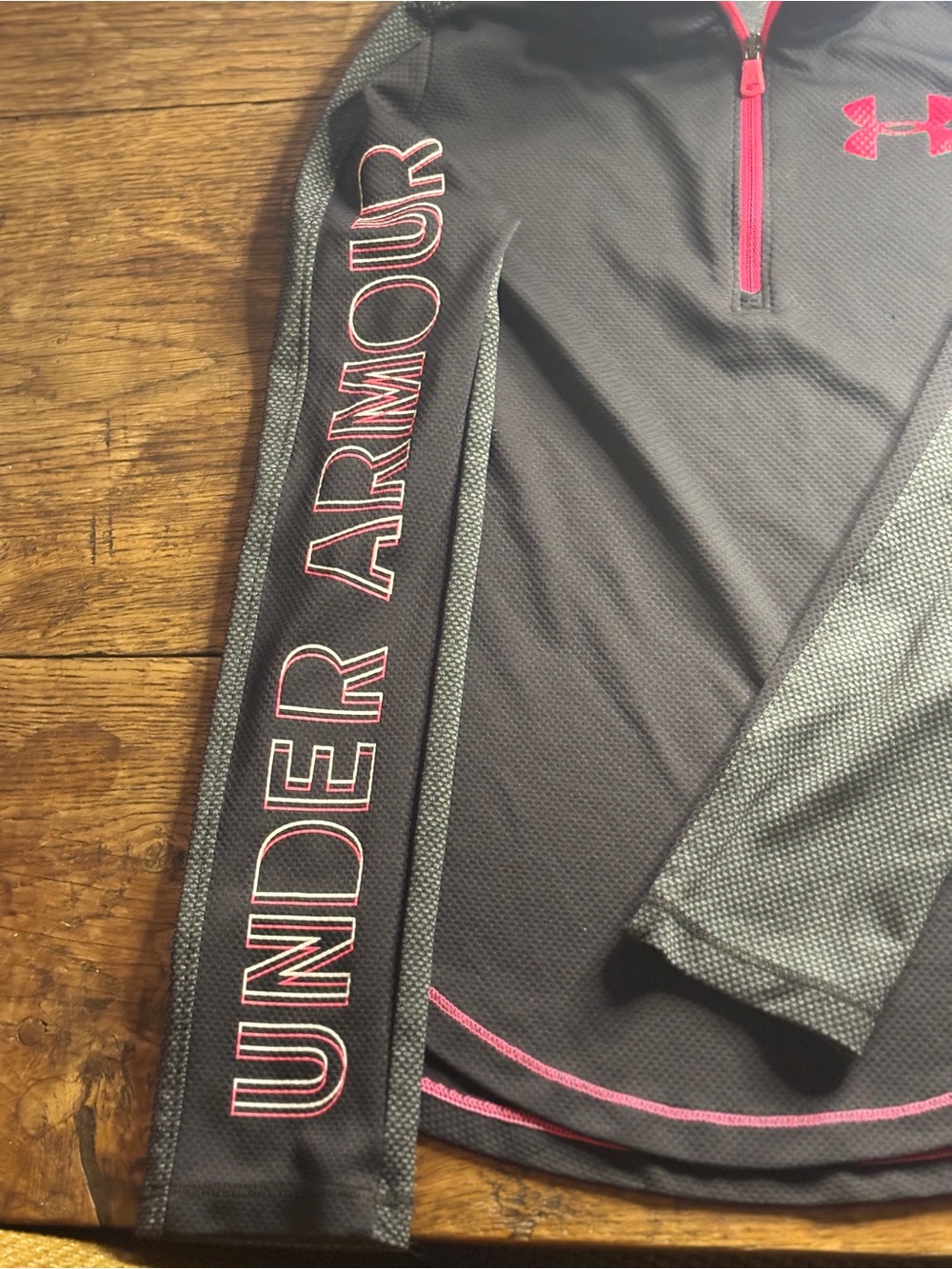 Under Armour Girls HeatGear Tech 1/2 Zip Pullover Gray Pink Size YMD Medium - Picture 2 of 9